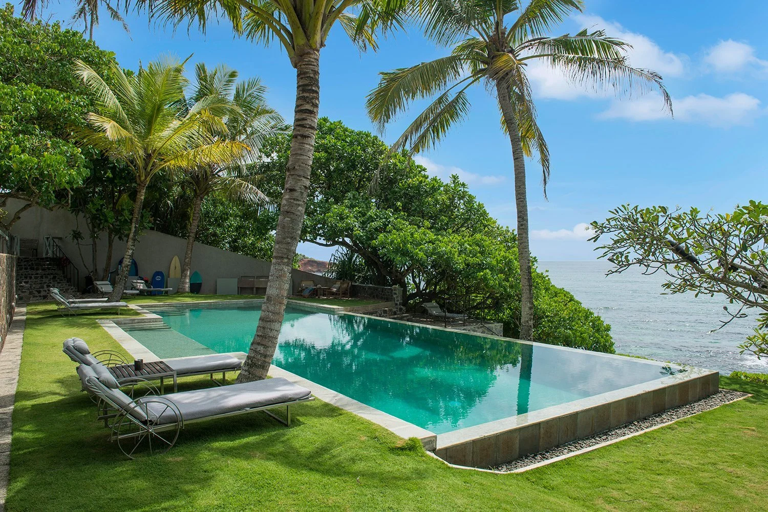 BlueHarbor Premium 